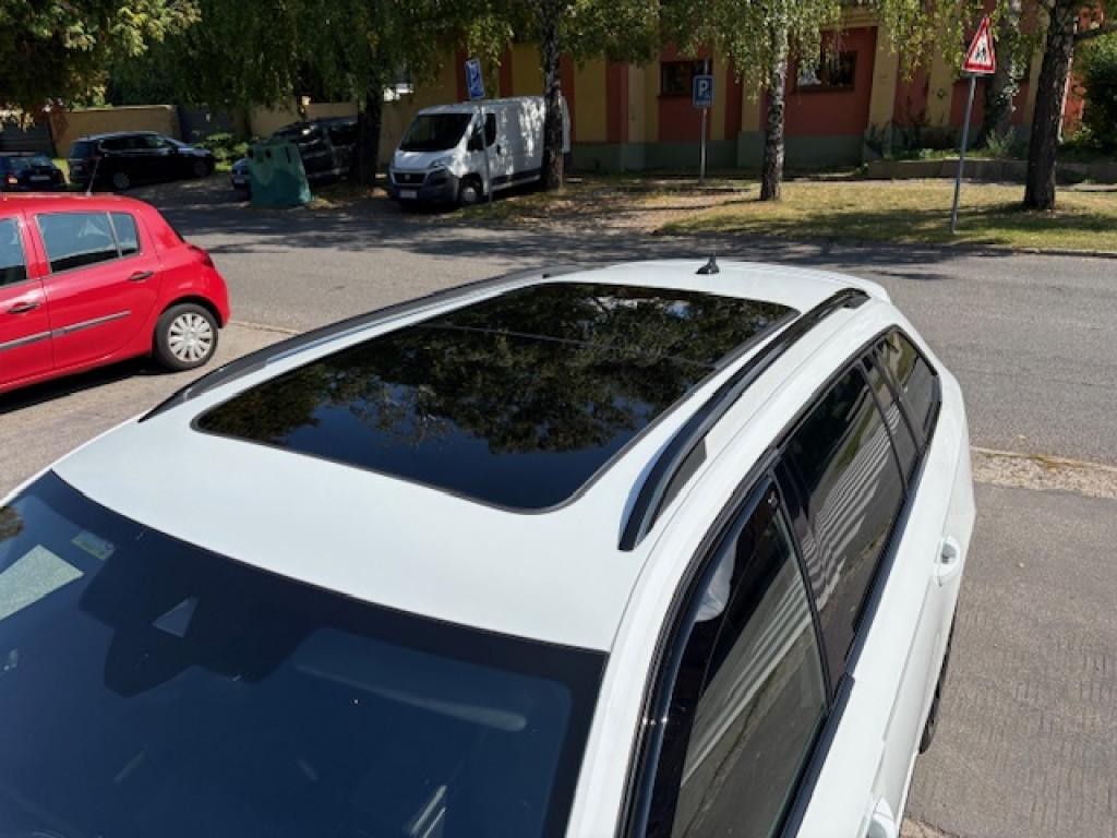 Škoda Superb Combi 2.0 TDI SCR Sportline 4x4 DSG Webasto