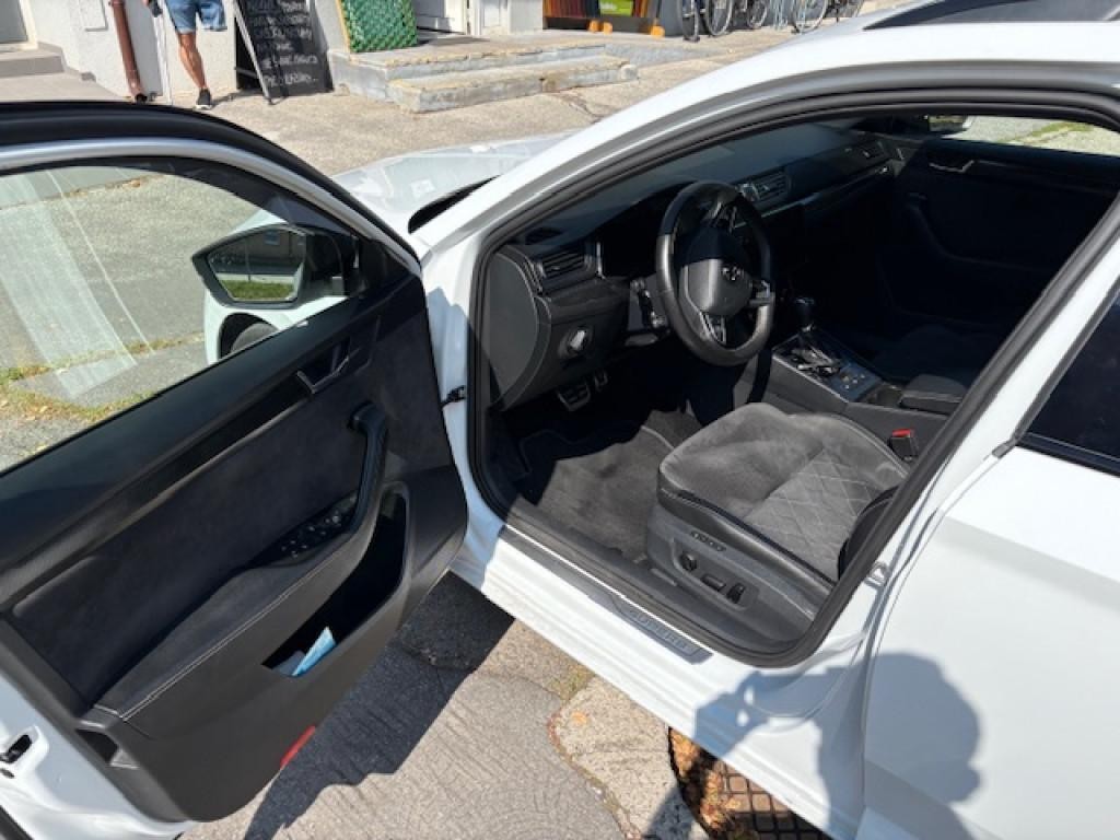 Škoda Superb Combi 2.0 TDI SCR Sportline 4x4 DSG Webasto