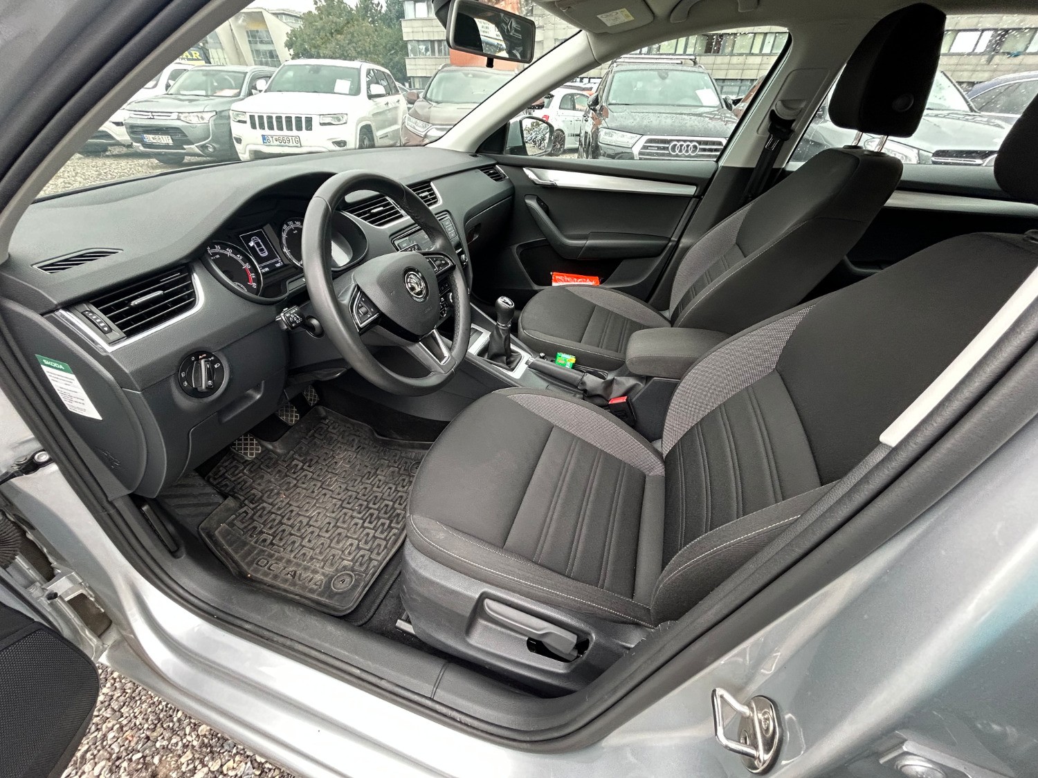 Škoda Octavia 1,6 TDI SR