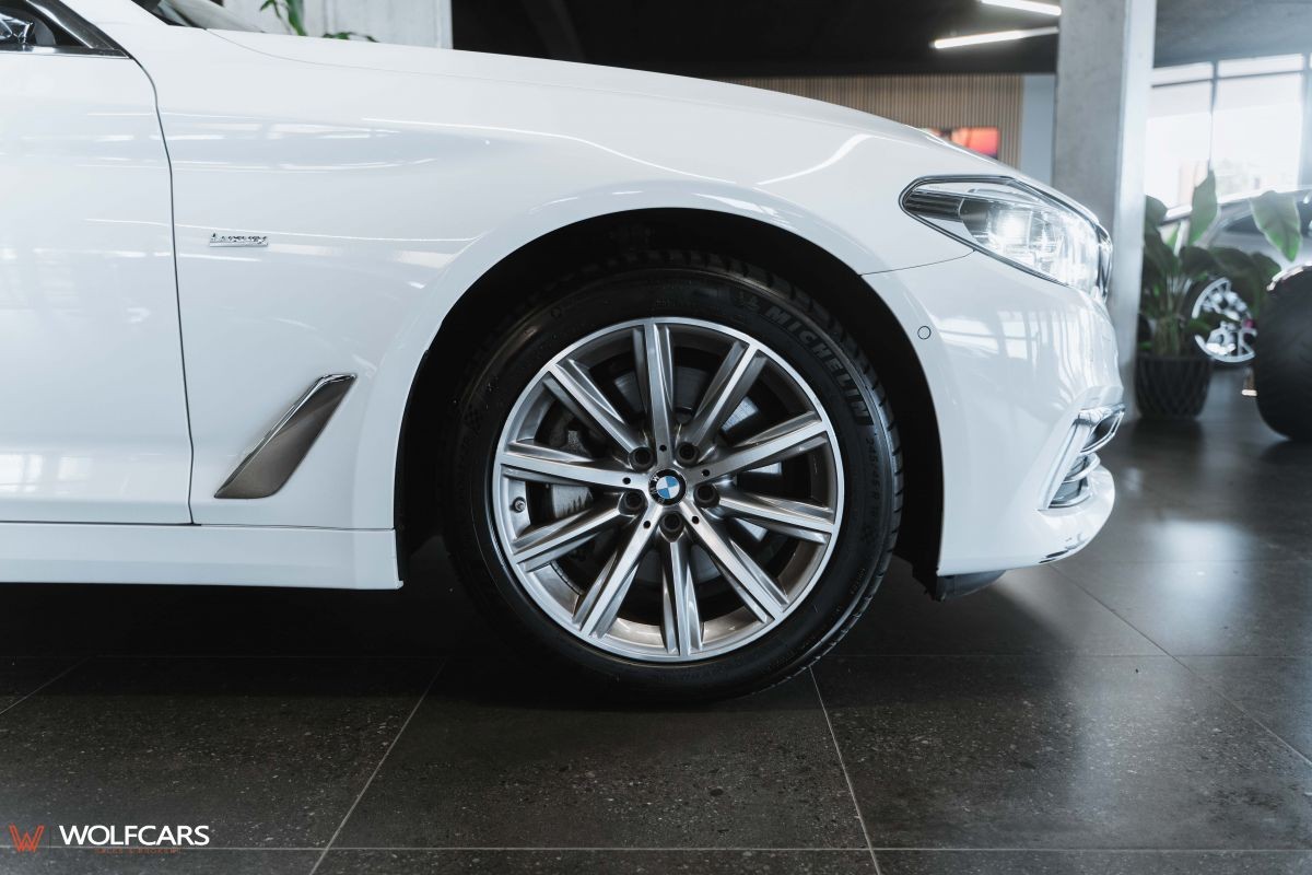 BMW 530d xDrive Luxury Line