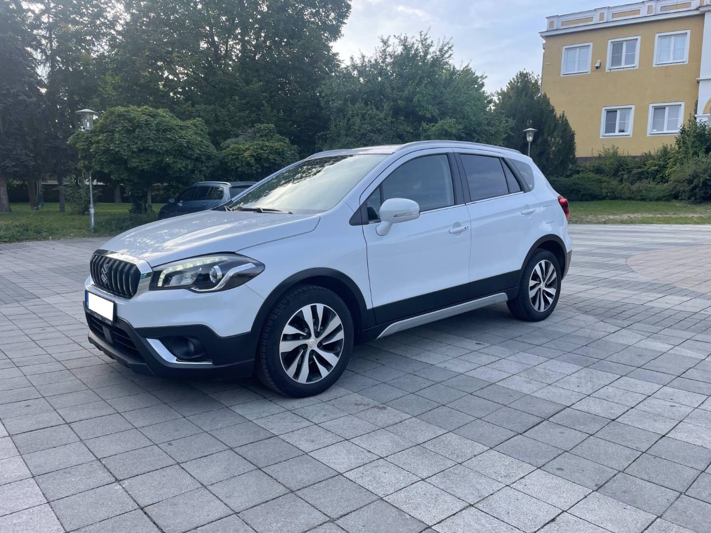 Suzuki SX4 S-Cross 1.4 BoosterJet Premium A/T 4WD