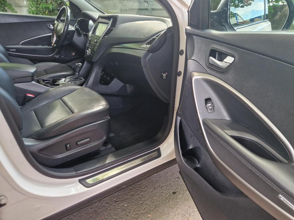 Hyundai Santa Fe 2.2 CRDi 4x4 Premium A/T