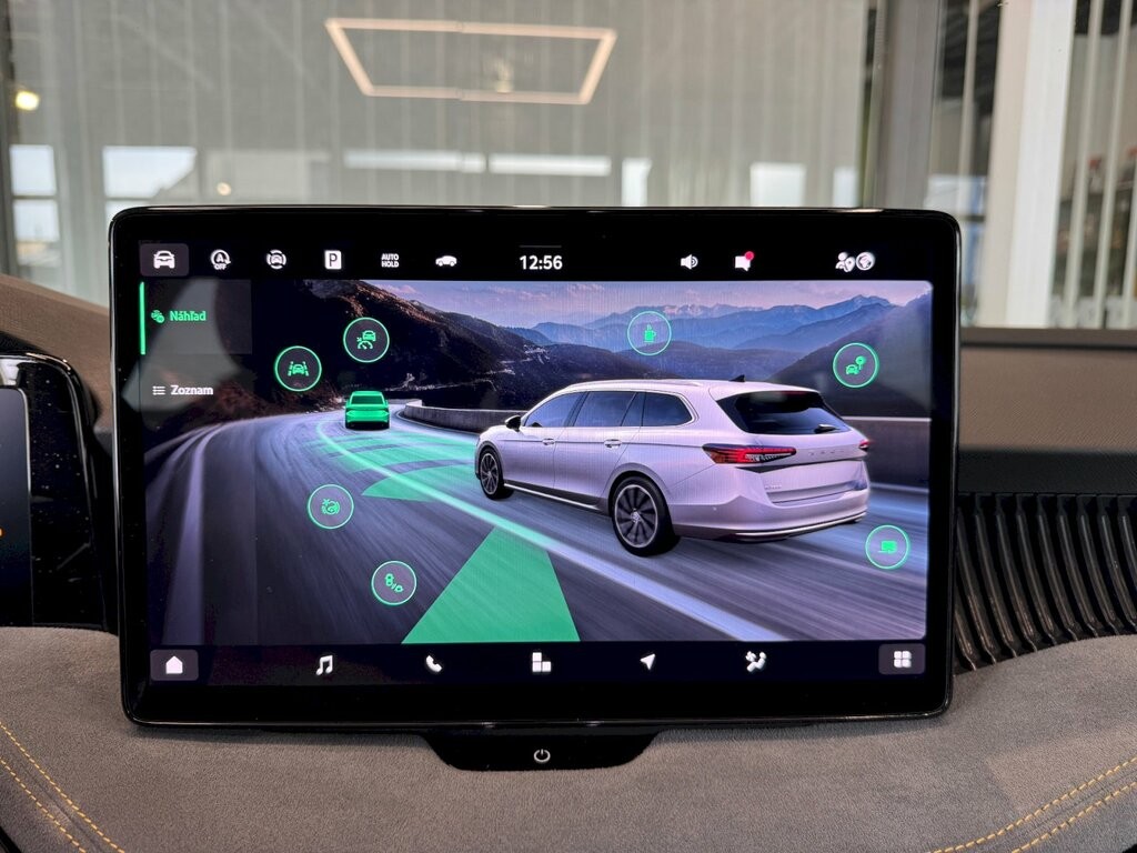 Škoda Superb Combi Selection 2.0 TDI