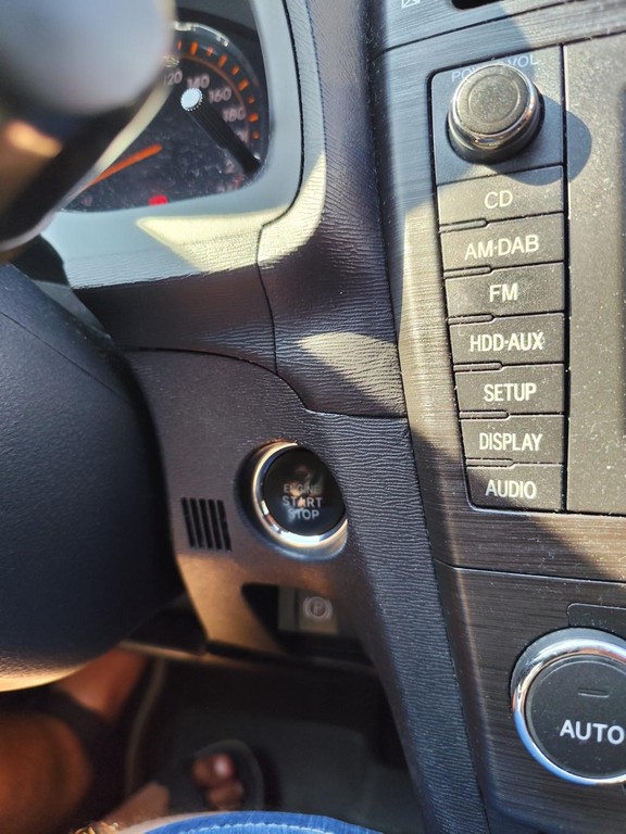 Toyota Avensis Combi Combi 110kw Automat