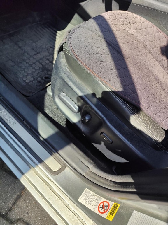 Toyota Avensis Combi Combi 110kw Automat