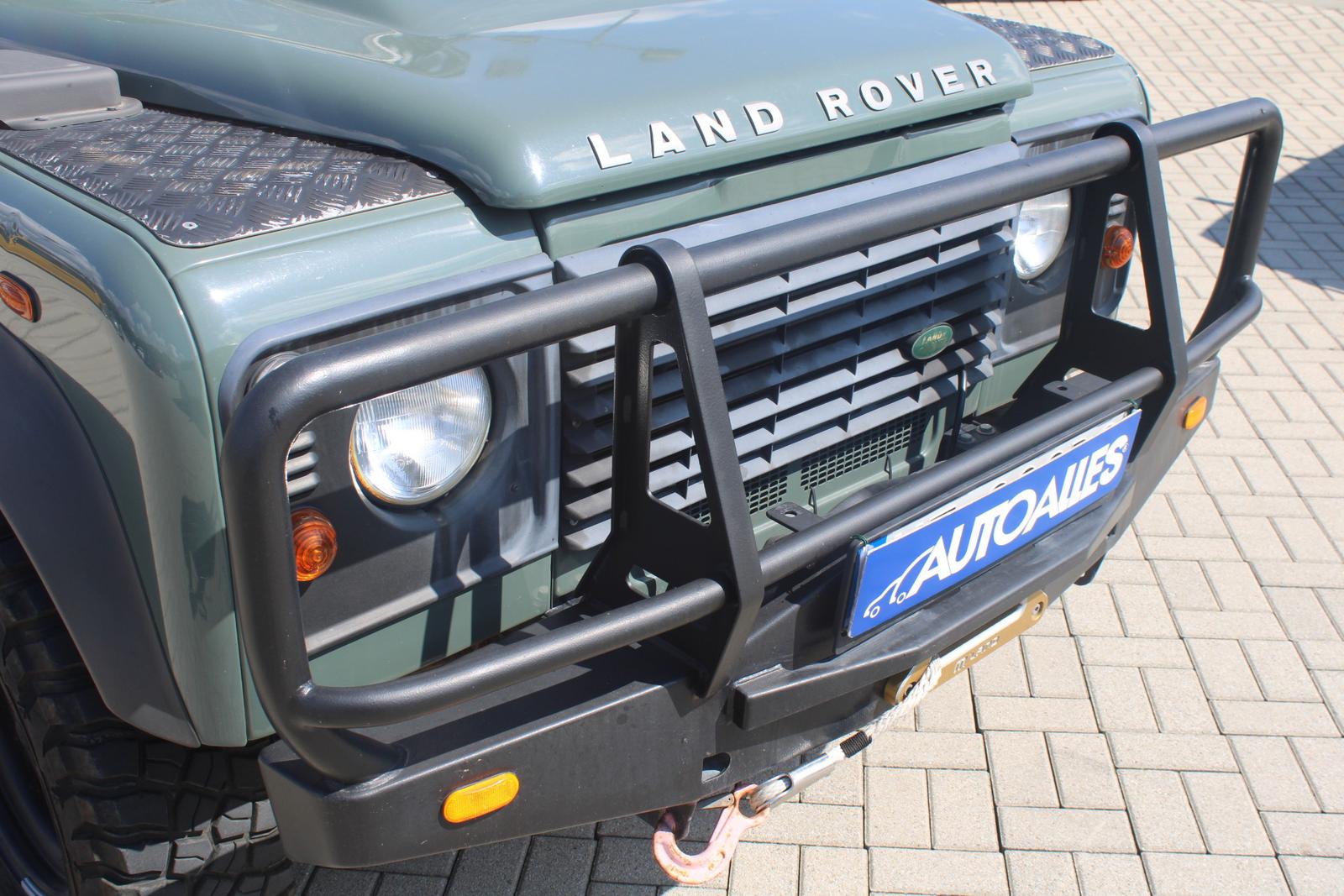 Land Rover Defender 2,4 TDCi 90 kW 110 SW 4x4