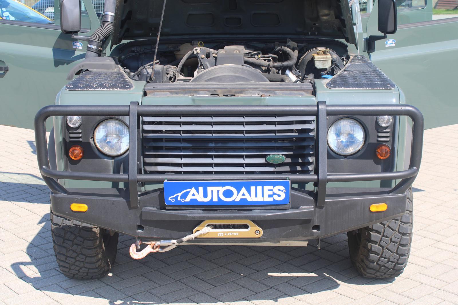 Land Rover Defender 2,4 TDCi 90 kW 110 SW 4x4