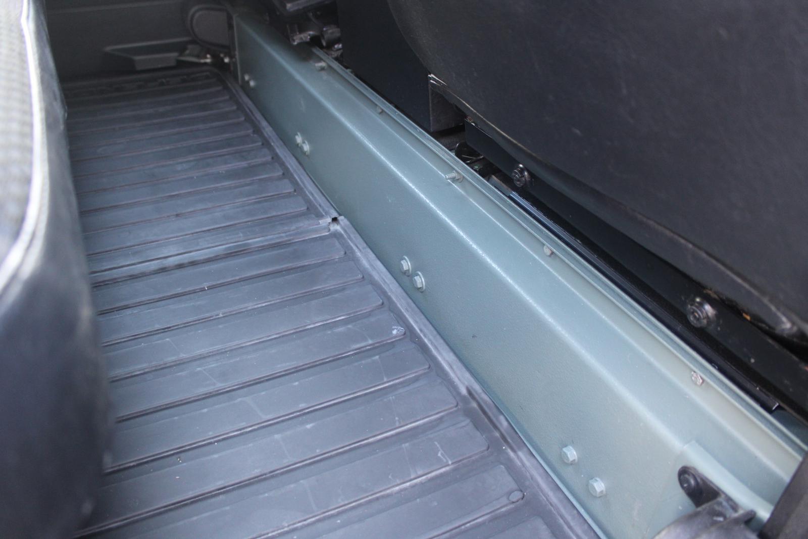 Land Rover Defender 2,4 TDCi 90 kW 110 SW 4x4