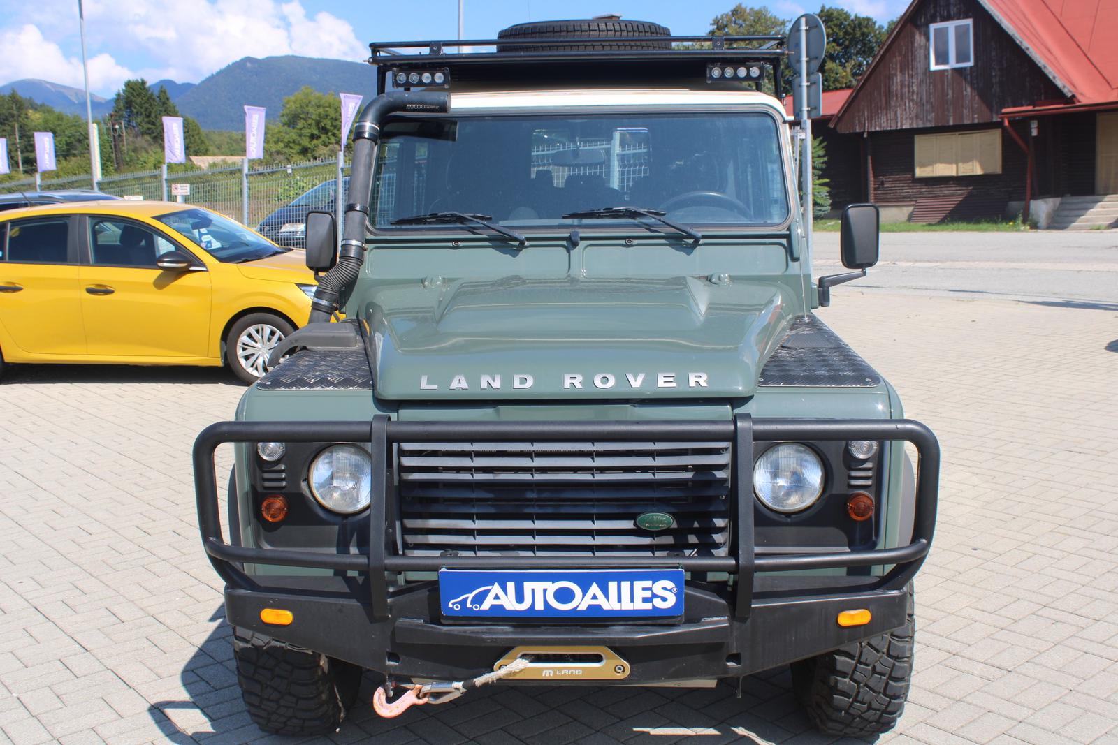 Land Rover Defender 2,4 TDCi 90 kW 110 SW 4x4