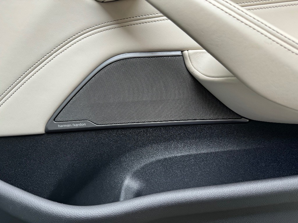 BMW M5 50i xDrive A/T