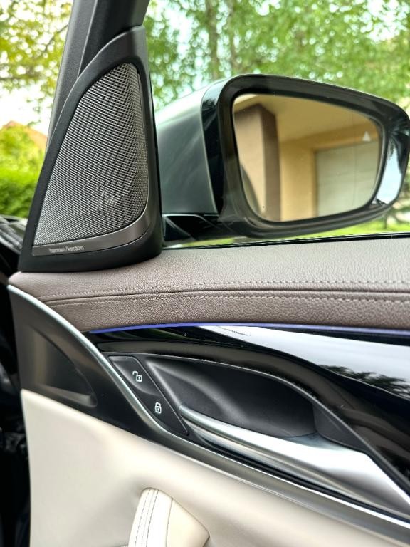 BMW M5 50i xDrive A/T