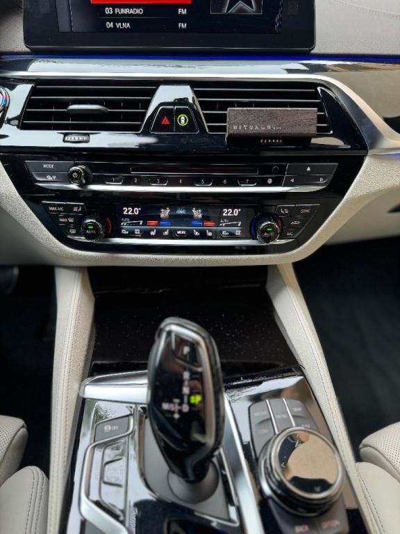 BMW M5 50i xDrive A/T