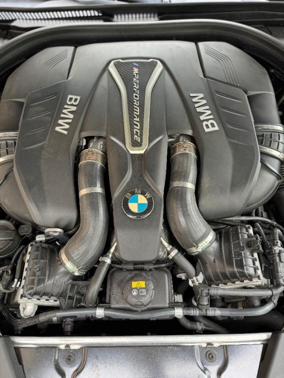 BMW M5 50i xDrive A/T