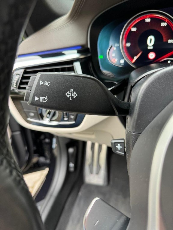BMW M5 50i xDrive A/T
