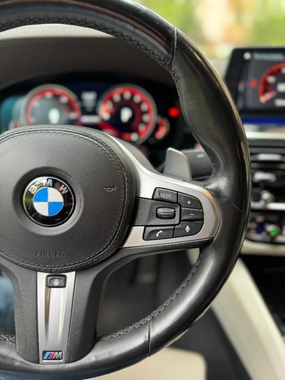 BMW M5 50i xDrive A/T