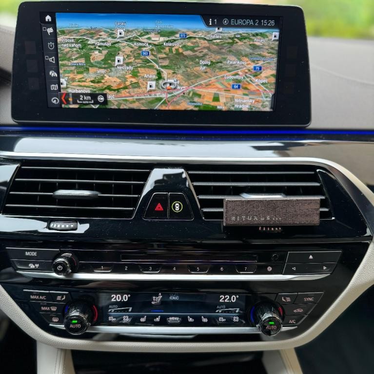 BMW M5 50i xDrive A/T