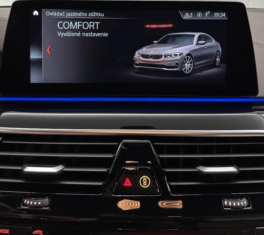 BMW M5 50i xDrive A/T
