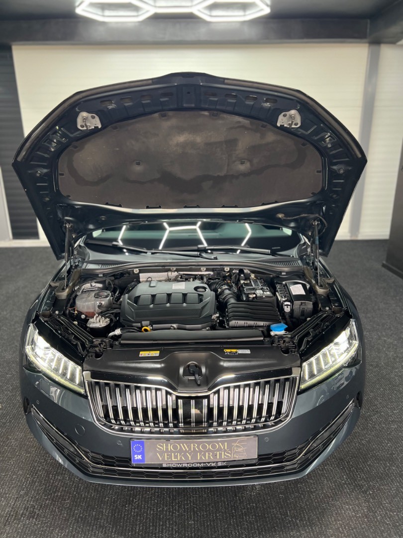 Škoda Superb Combi 2.0 TDI SCR Style DSG