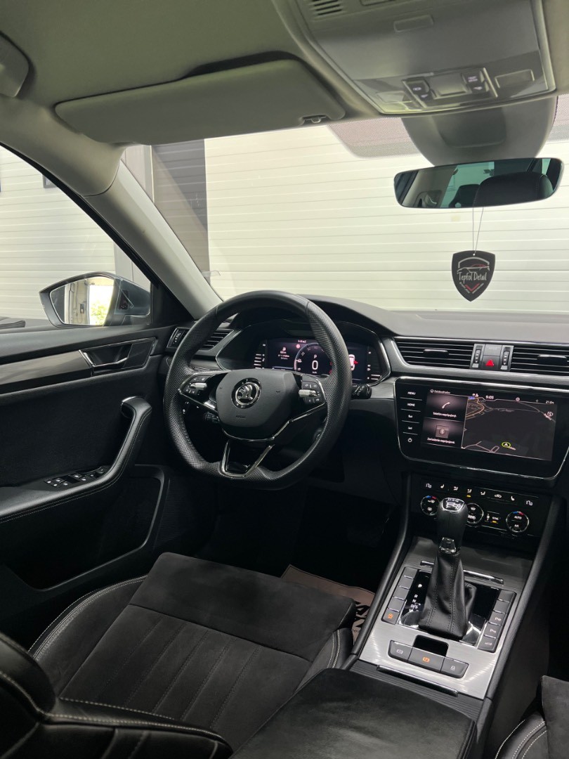 Škoda Superb Combi 2.0 TDI SCR Style DSG