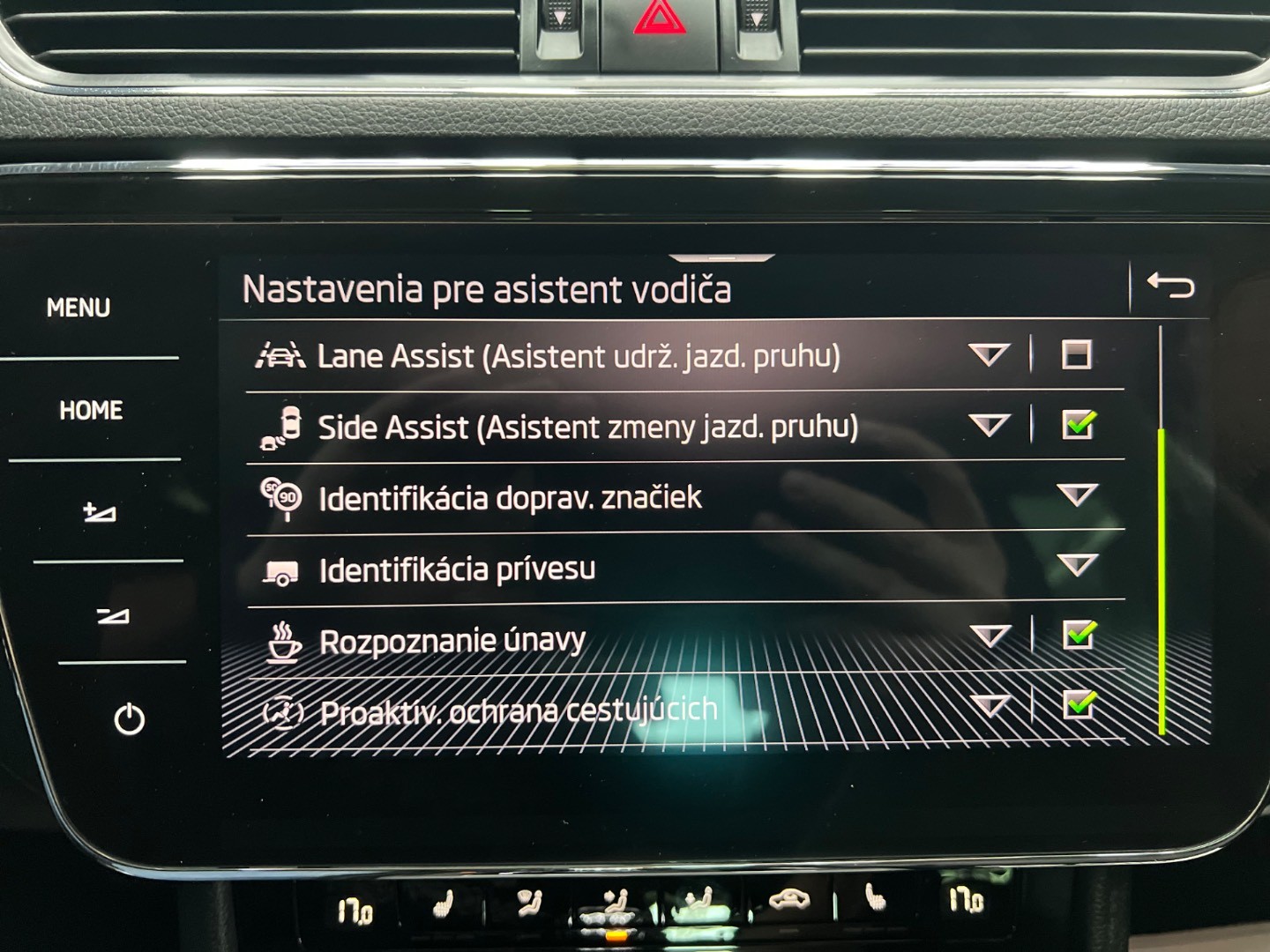 Škoda Superb Combi 2.0 TDI SCR Style DSG