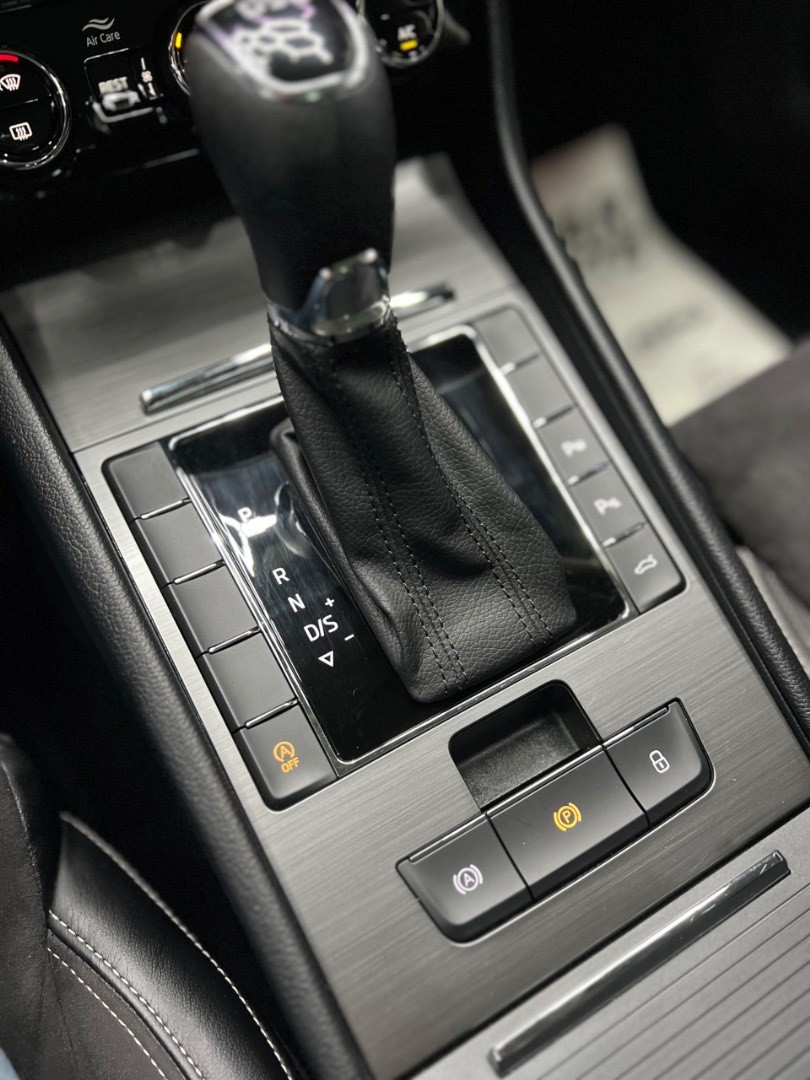 Škoda Superb Combi 2.0 TDI SCR Style DSG