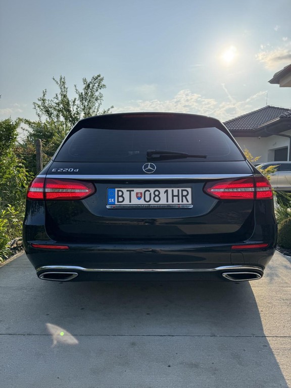 Mercedes E trieda 220 d A/T