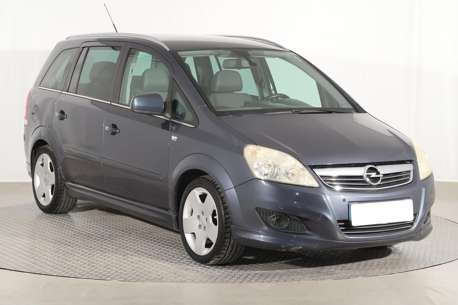 Opel Zafira 1.8, 7 Miest, Koža, Klíma