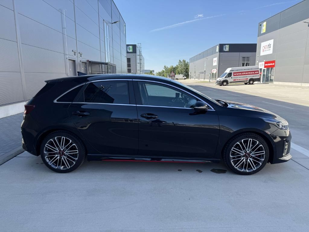 Kia Ceed 1.6 T-GDi GT 150kW/204k M6