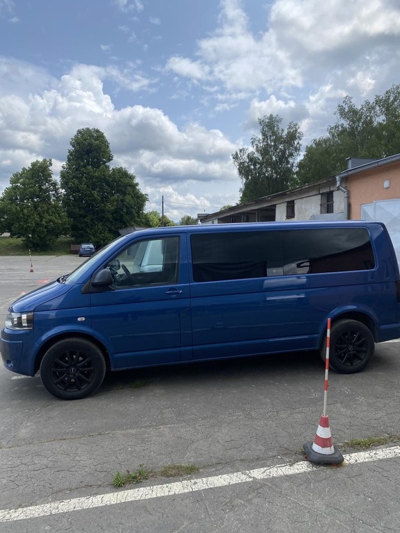 Volkswagen T6 Caravelle Van 103kw Automat
