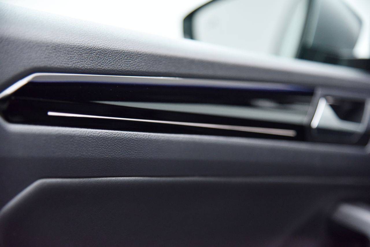 Volkswagen T-Roc 2.0 TSI R 4Motion DSG, LED, Kamera, Ťažné, Virtual, ACC, Mŕtvy Uhol