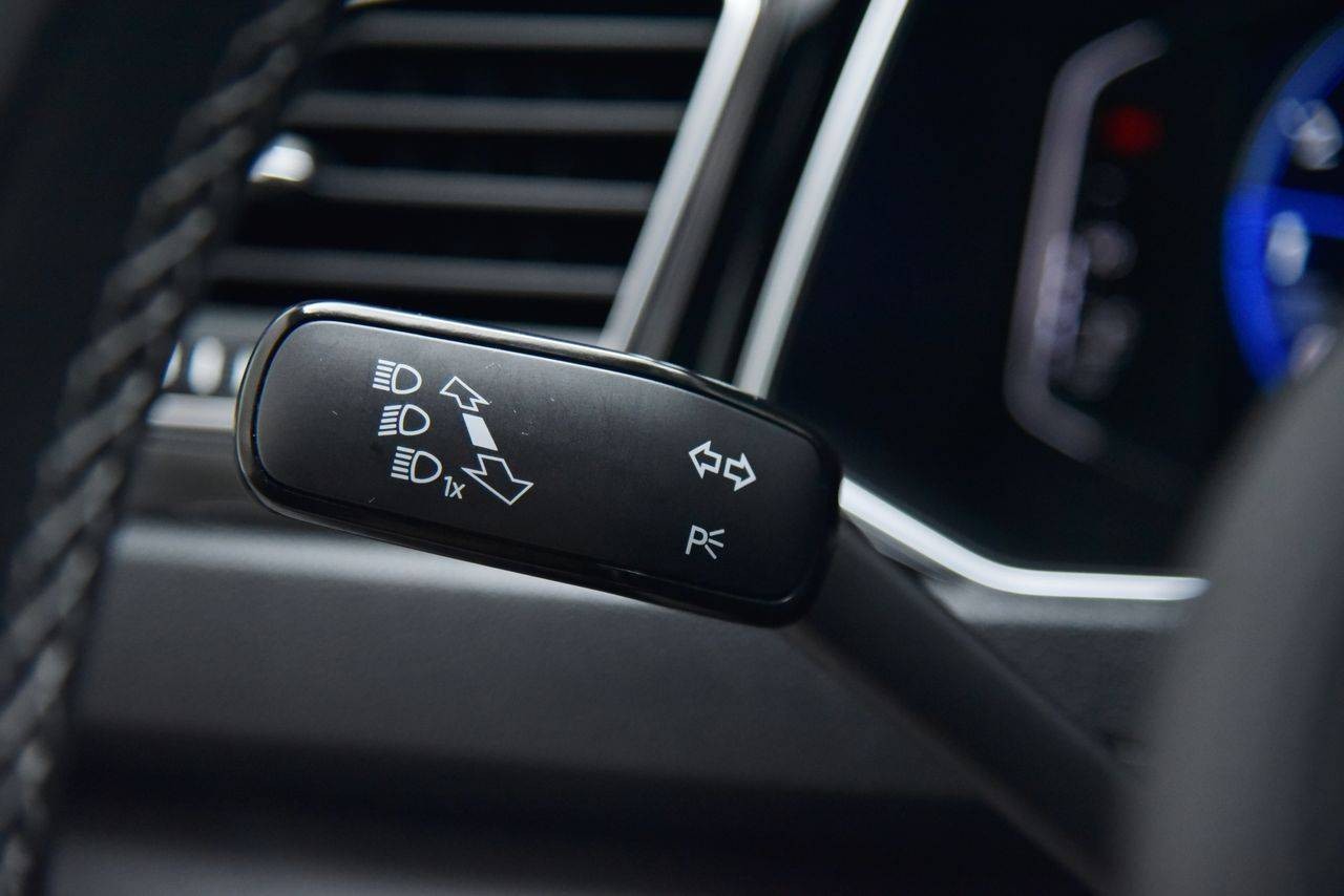 Volkswagen T-Roc 2.0 TSI R 4Motion DSG, LED, Kamera, Ťažné, Virtual, ACC, Mŕtvy Uhol