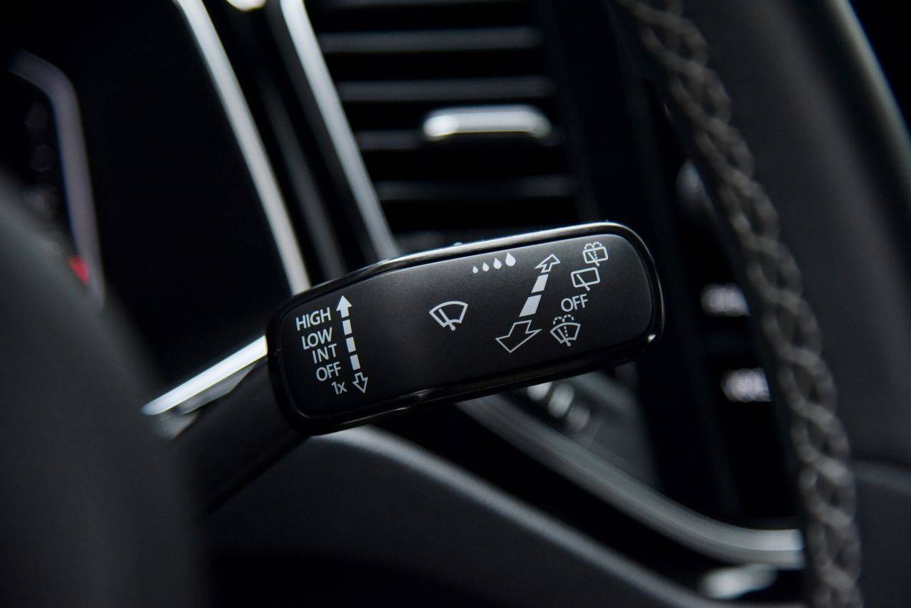 Volkswagen T-Roc 2.0 TSI R 4Motion DSG, LED, Kamera, Ťažné, Virtual, ACC, Mŕtvy Uhol