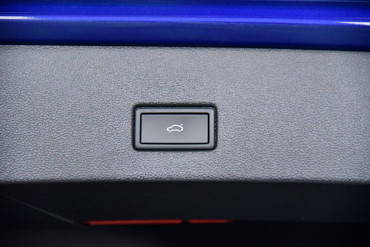 Volkswagen T-Roc 2.0 TSI R 4Motion DSG, LED, Kamera, Ťažné, Virtual, ACC, Mŕtvy Uhol