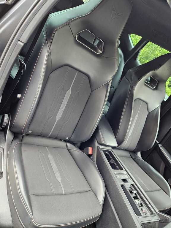 Cupra Formentor 1.4 TSI eHybrid 245k DSG Veloz