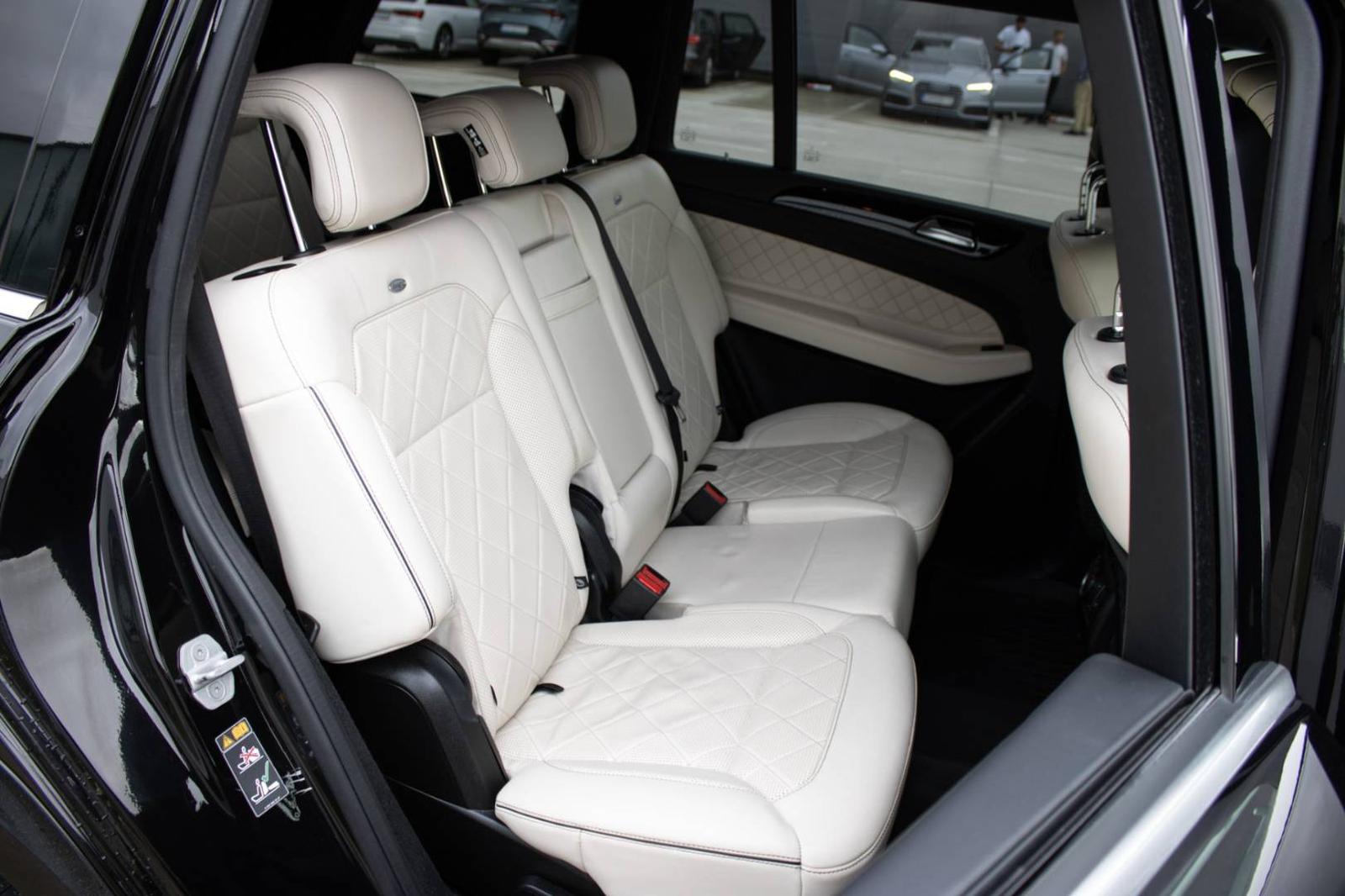 Mercedes-Benz GLS 350 d 4Matic, 190kW, A9 / AJ NA SPLÁTKY / 1.MAJITEĽ / SVK /