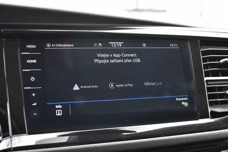 Volkswagen Multivan 2.0TDI*BULLI*TAŽNÉ*WEBASTO*ČR*