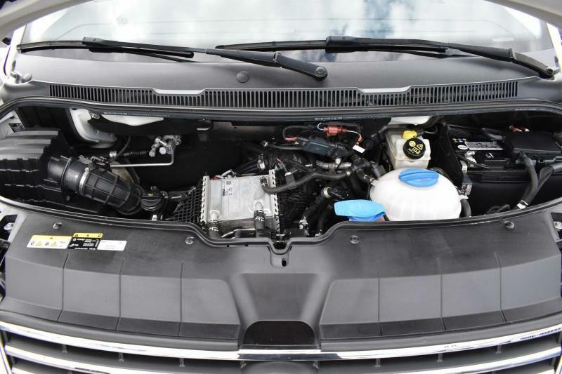Volkswagen Multivan 2.0TDI*BULLI*TAŽNÉ*WEBASTO*ČR*