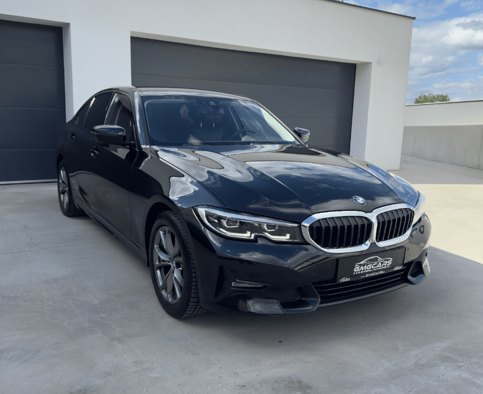 BMW rad 3 320i Sport Line A/T