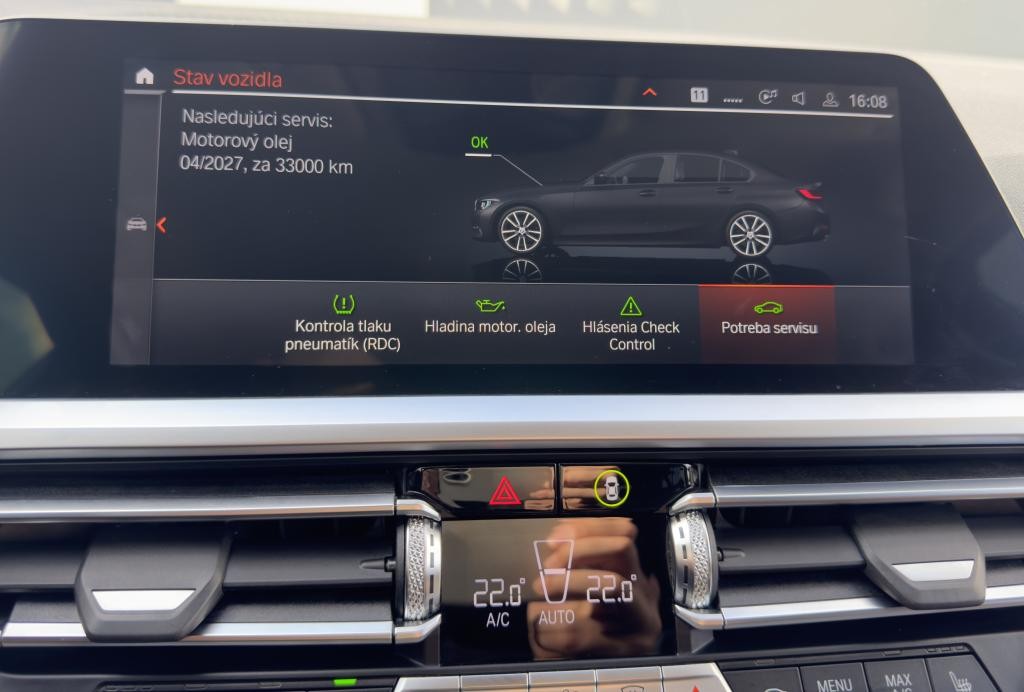 BMW rad 3 320i Sport Line A/T