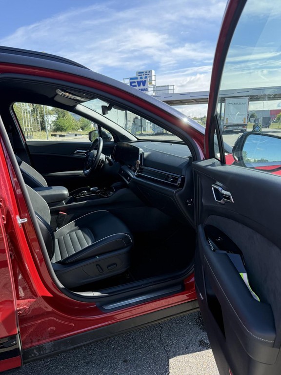 KIA Sportage 1.6 T-GDi mHEV GT-Line 4WD A/T