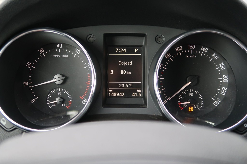 Skoda Yeti 1.2 TSI Automat, Serv.kniha, Tempomat