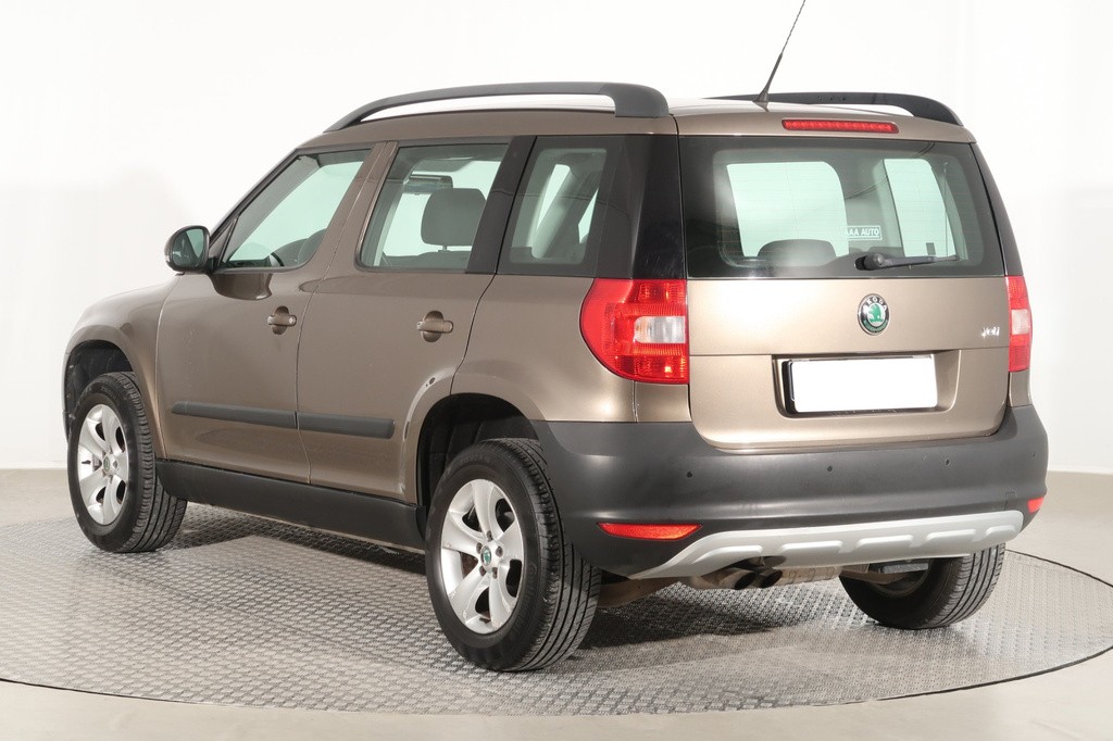 Skoda Yeti 1.2 TSI Automat, Serv.kniha, Tempomat