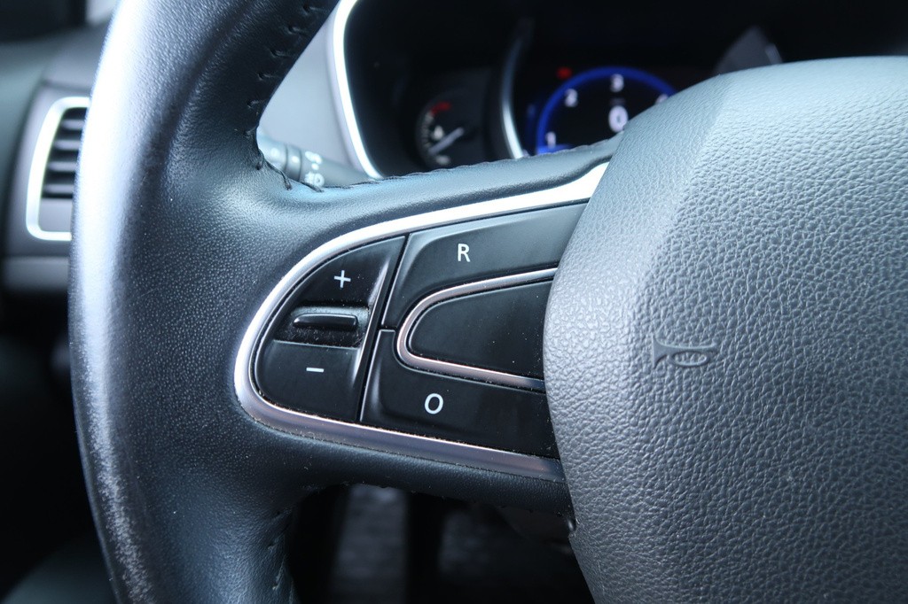 Renault Megane 1.5 Blue dCi Serv.kniha, Navigácia, Tempomat