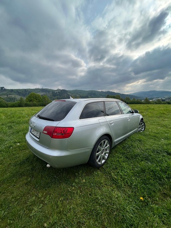Audi A6 Avant 3.0 TDI quattro tiptronic