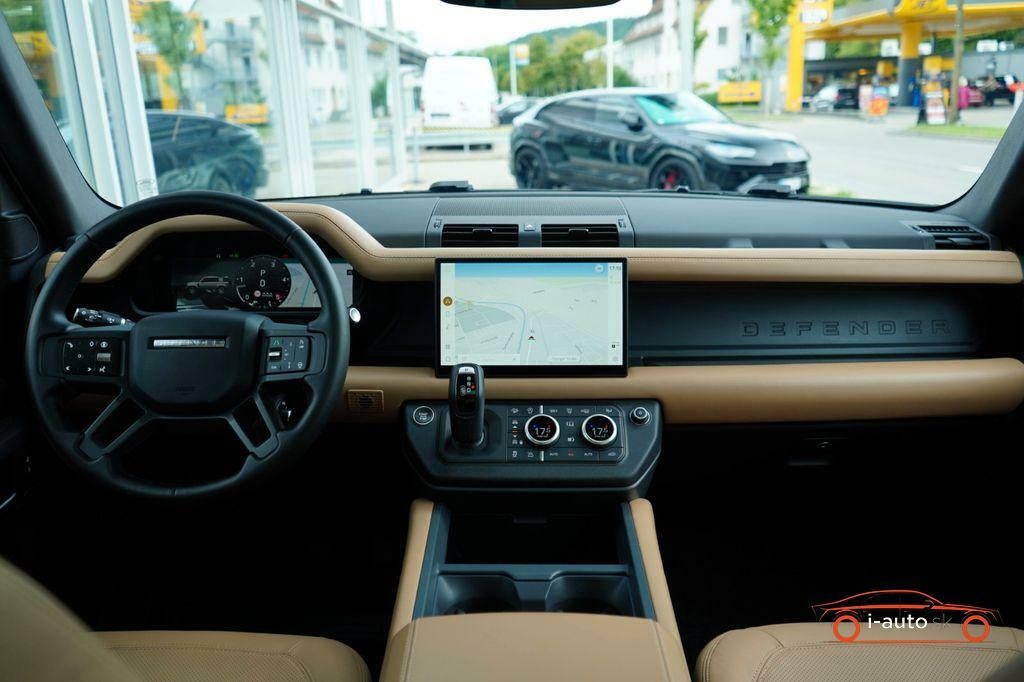 Land Rover Defender 110 D250 X-DYNAMIC SE