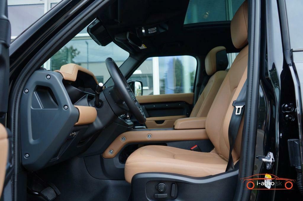 Land Rover Defender 110 D250 X-DYNAMIC SE