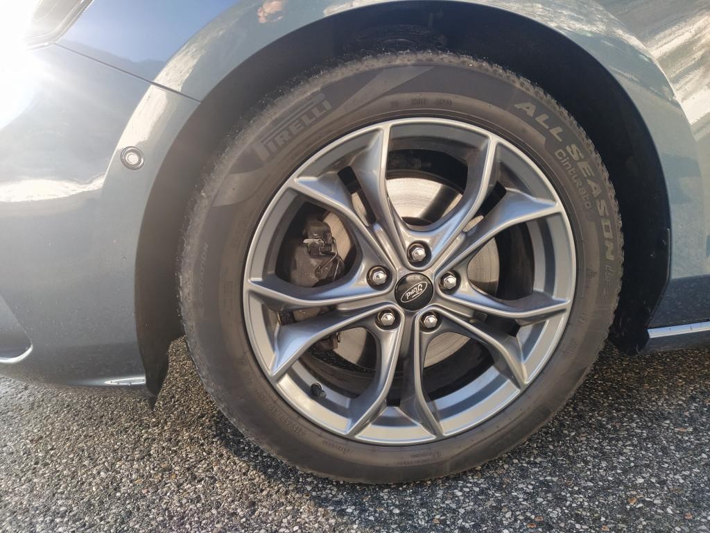 Ford Focus Kombi 2.0 TDCi EcoBlue ST Line A/T