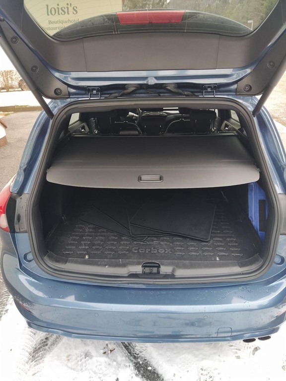 Ford Focus Kombi 2.0 TDCi EcoBlue ST Line A/T