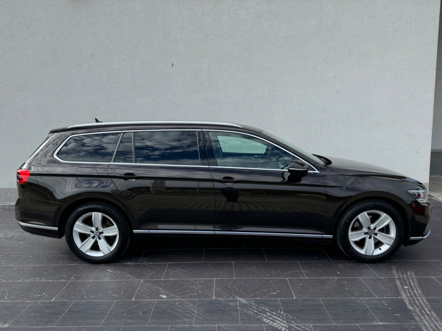 Volkswagen Passat Variant 2.0 TDI Elegance 4Motion DSG