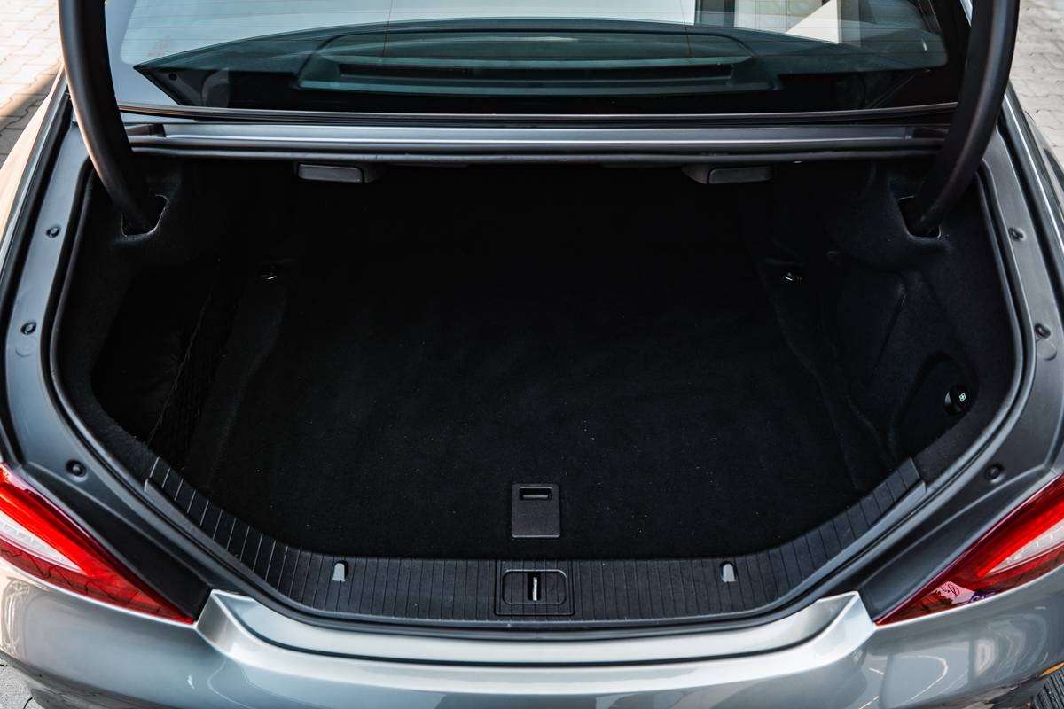 Mercedes-Benz CLS Kupé AMG Line / Multibeam LED / Distronic+ / Comand Online / TOP